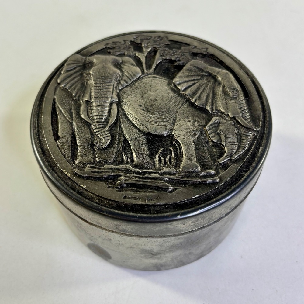 Metzke Pewter Elephant Trinket Box Vintage 1974 Round Lidded Jewelry Dish - Picture 3 of 9